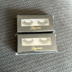 LILLY LASHES ELA
